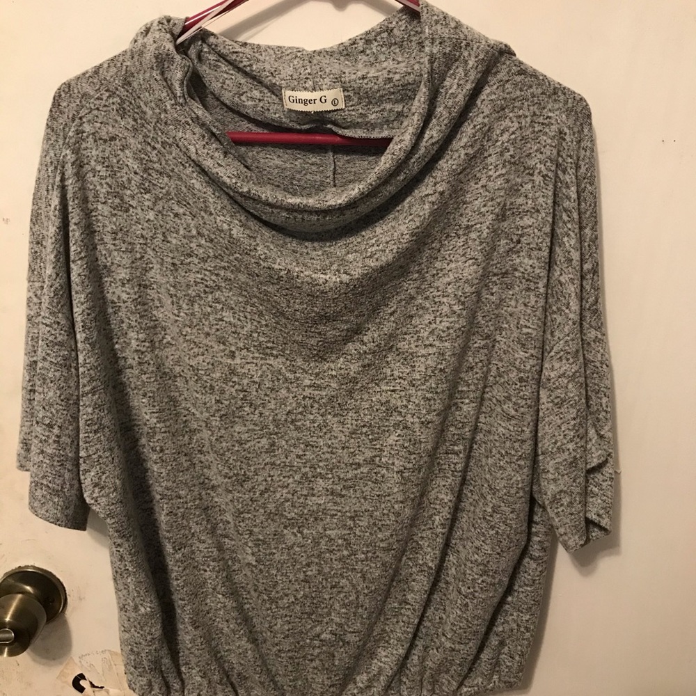 Ginger G Large Grey Short Sleeve Cowlneck Sweater